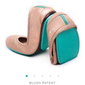 GUC Tieks blush patent ballet flats